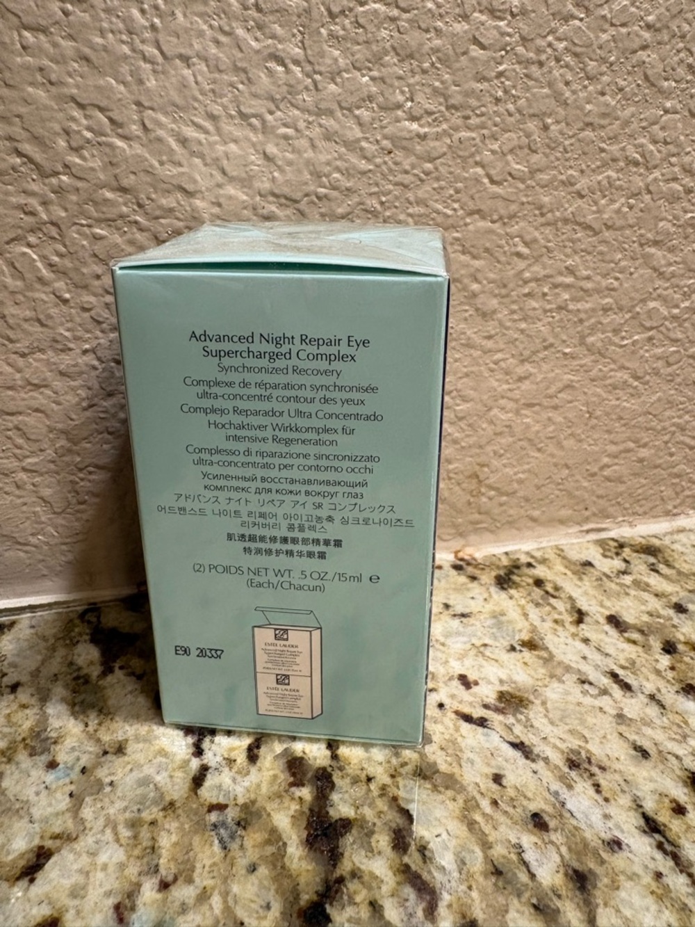 Estee Lauder Advanced Night Repair Eye Supercharge Gel-Creme 1 Oz total - Picture 4 of 8